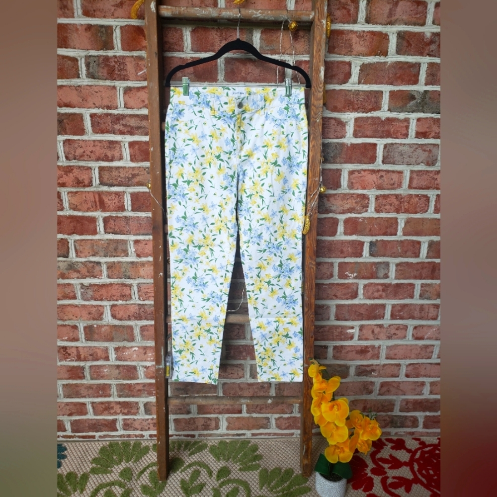 Calvin Klein Floral Jean